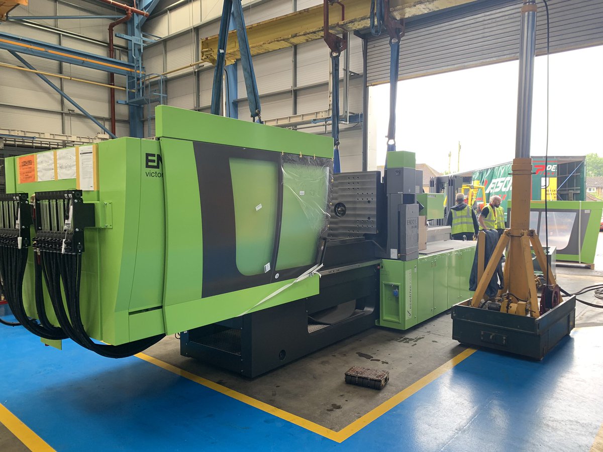 RutlandPlastics's tweet photo. Things may be tough at the moment but it will change hence why we are still investing for the future. A new 300T and 120T arrived today. Thanks  @uk_engel https://t.co/9UvTVT2L63