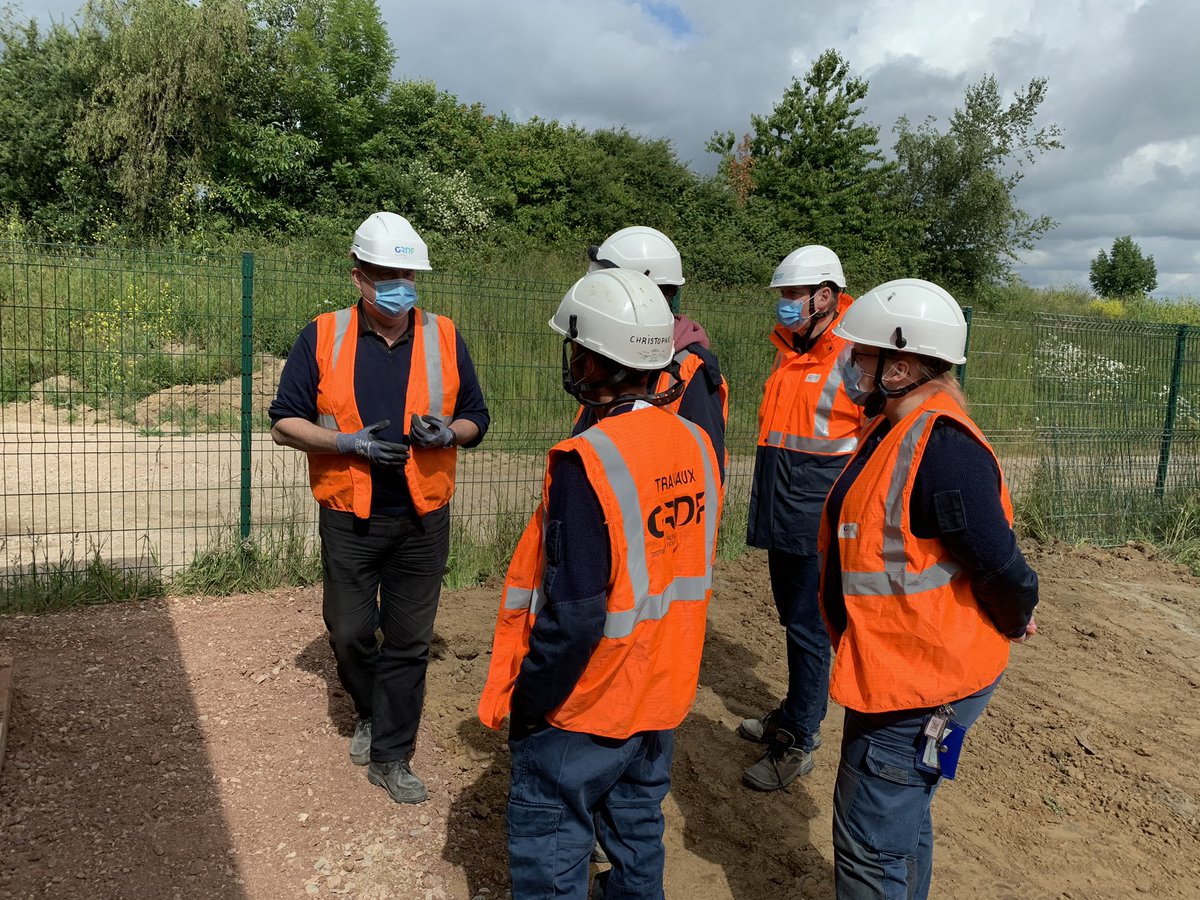 Réunion préparatoire à la mise en service du poste biométhane de l’usine de La Goudale à Arques , auditoire captivé, présentation et explications de qualité de Marc Tacquet 👍. 2e mise en service de poste biométhane pour         l’#aicapouest ! #vertlavenir #grdfno