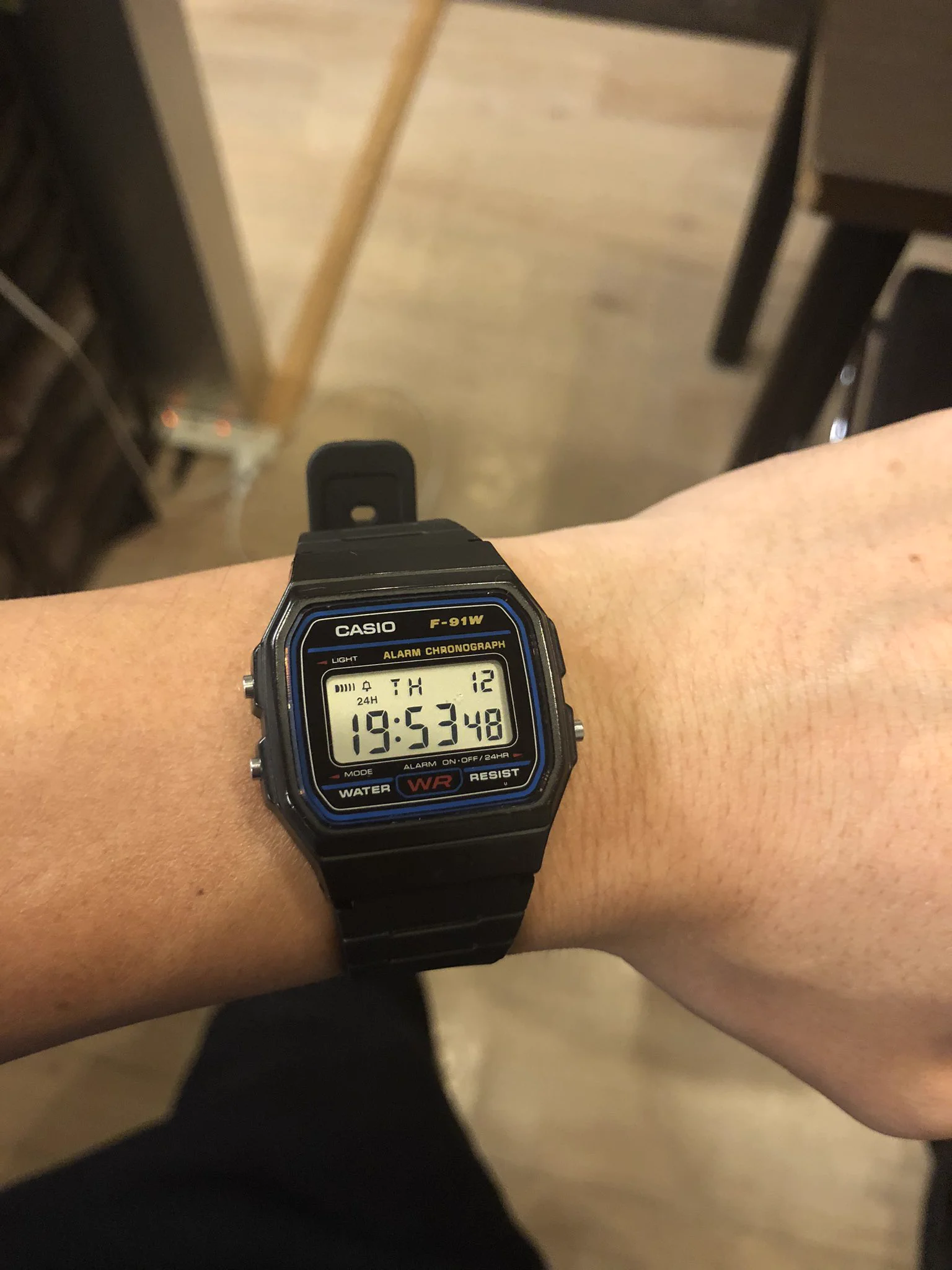 @tsugarukikuchi ズボンのポケットから出し忘れて 何度洗濯機に回されても壊れない 