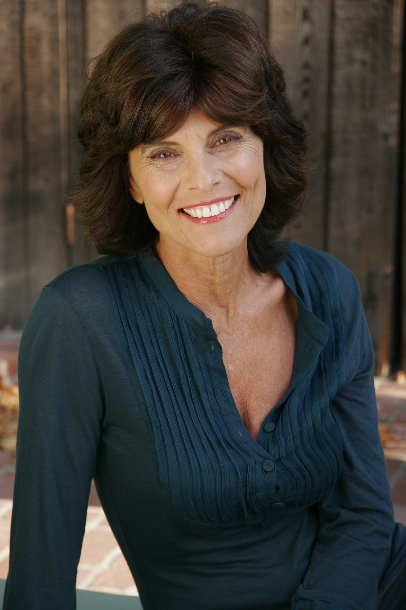 Happy birthday adrienne Barbeau 