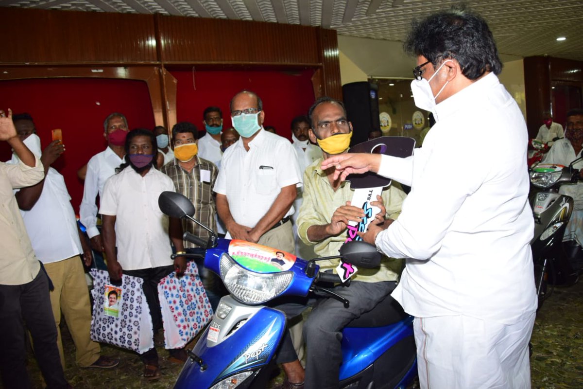 ThiruArasarINC's tweet photo. Distributed free bikes to differently abled people in my Tiruchirappalli constituency from the MPLAD funds on 9th June 2020 in presence of district collector. Also distributed relief materials to poor and needy people.

@RahulGandhi @priyankagandhi @MukulWasnik @kcvenugopalmp https://t.co/8IZGp2PF4C