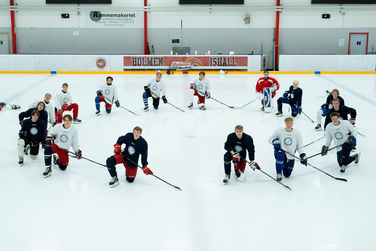 Rasisme hører ikke hjemme i ishockeyfamilien vår. Rasisme hører ikke hjemme noe sted. #BlackLivesMatter