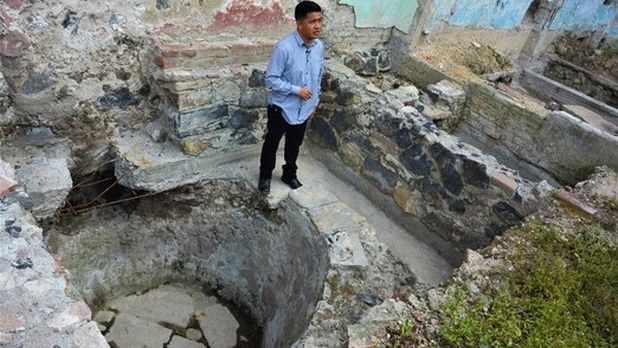 mexdesconocido's tweet photo. ¡Muy triste! El temazcal más antiguo, encontrado en La Merced, será sepultado por una inmobiliaria y quedará en olvido.  https://t.co/MDMvbxZPVU https://t.co/REZHxiBmhC