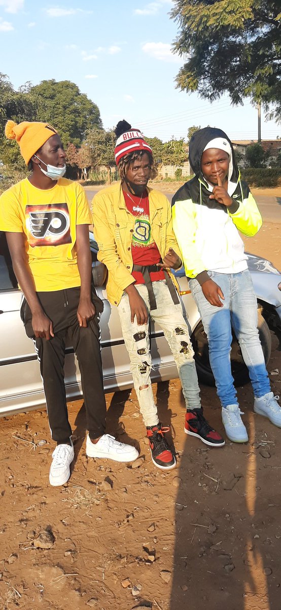 epatan_uncle's tweet photo. DJ Mike Dee,DJ Shumba&amp;Uncle Epatan https://t.co/7vjbKWDx2V