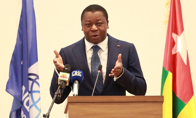 Une attention particulière sera accordée à la #situation des #jeunes #entrepreneurs qui viennent de lancer leurs activités, et ce, de manière #courageuse.

Son Excellence Monsieur Faure Essozimna GNASSINGBE,
Président de la République Togolaise

<a href="/FEGnassingbe/">Faure Essozimna GNASSINGBÉ</a>       <a href="/ForumTogoUE/">Forum Togo UE</a>