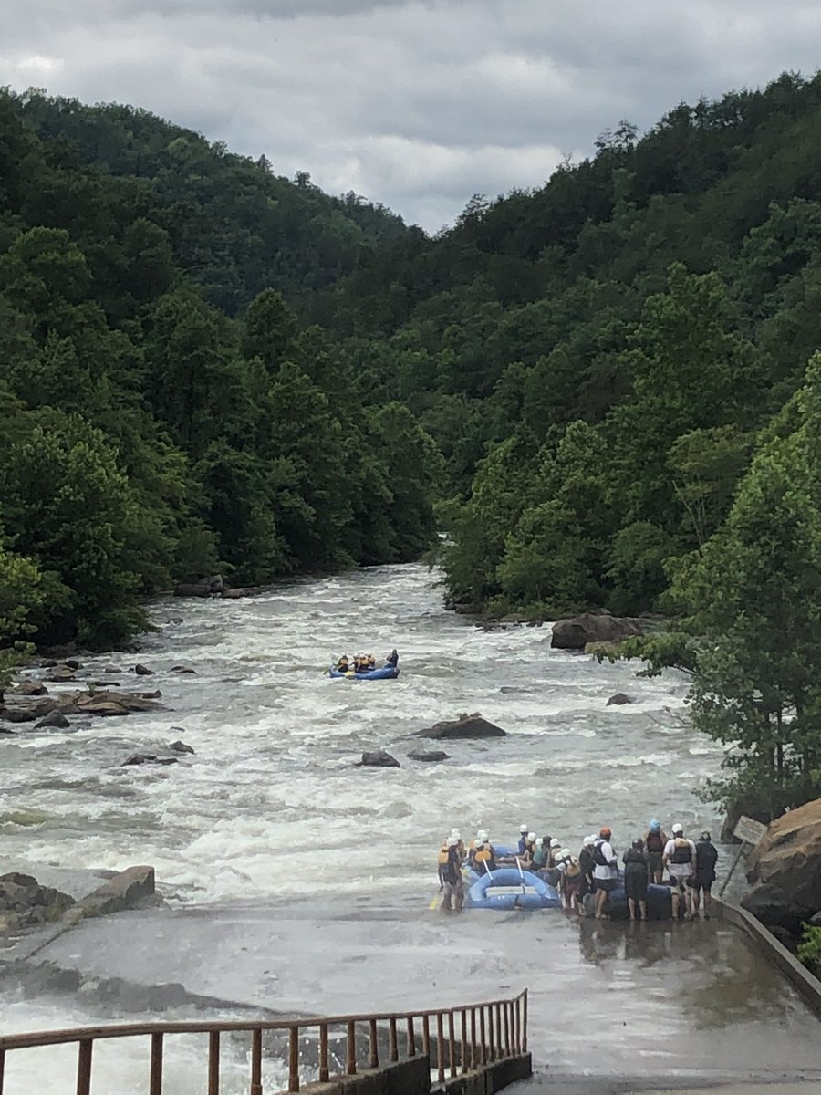 Traveling around today for #RoadTrippin on <a href="/newschannelnine/">WTVC NewsChannel 9</a> with <a href="/ClevelandTNYall/">Visit Cleveland TN</a> <a href="/CLEchamber/">Cleveland/Bradley Chamber of Commerce (Tennessee)</a> #June25th <a href="/ThisNThatNC9/">ThisNThat on NC9</a>