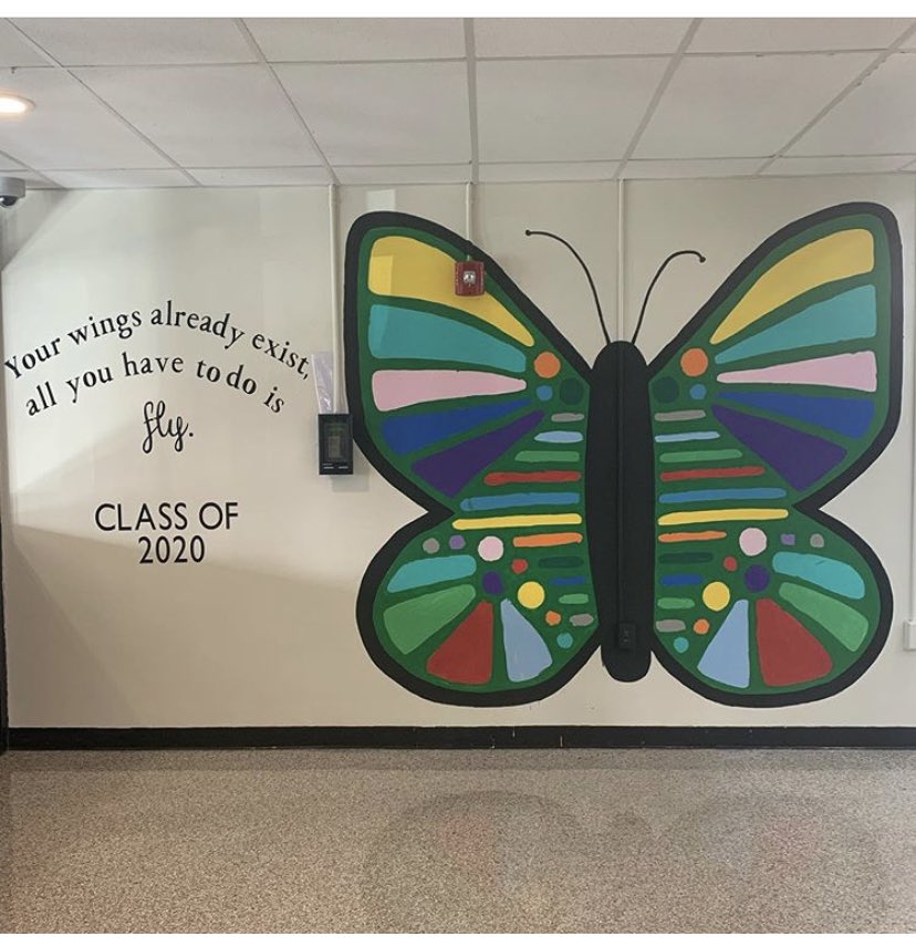 KayteSnyder's tweet photo. Wrapping up the school year with Zoom calls to each of my classes. I am feeling extremely sad that I won’t see them roaming the halls of Mansfield anymore, but I am excited for their new journey to middle school. #MTESpride #Classof2020 @melmnj @agiordano72 @JohnMelitsky https://t.co/O64WSrsn0v
