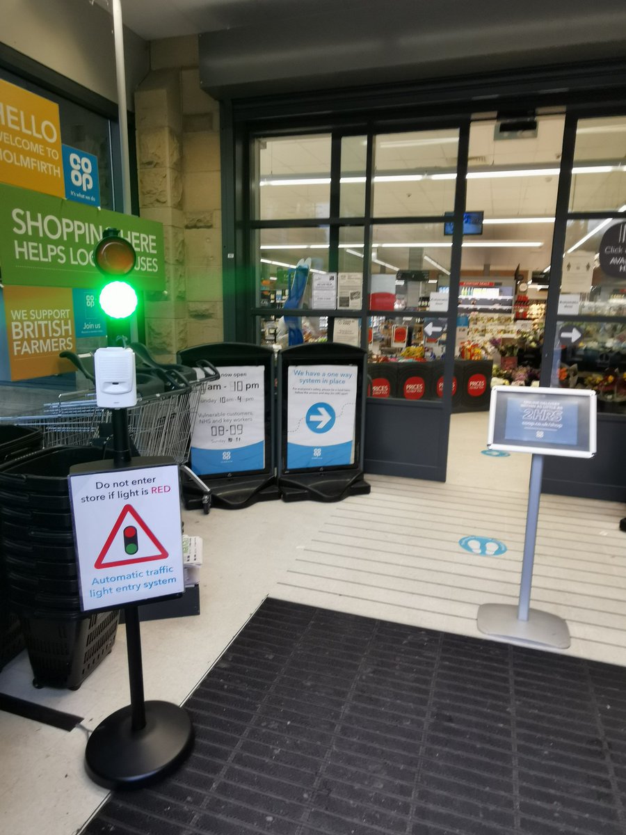 Great to see the trial of the traffic light system in Holmfirth today and hear from <a href="/lee_westwood99/">Lee Westwood</a> again about how well Online is being received and used in the community. Keep up the great work #coop