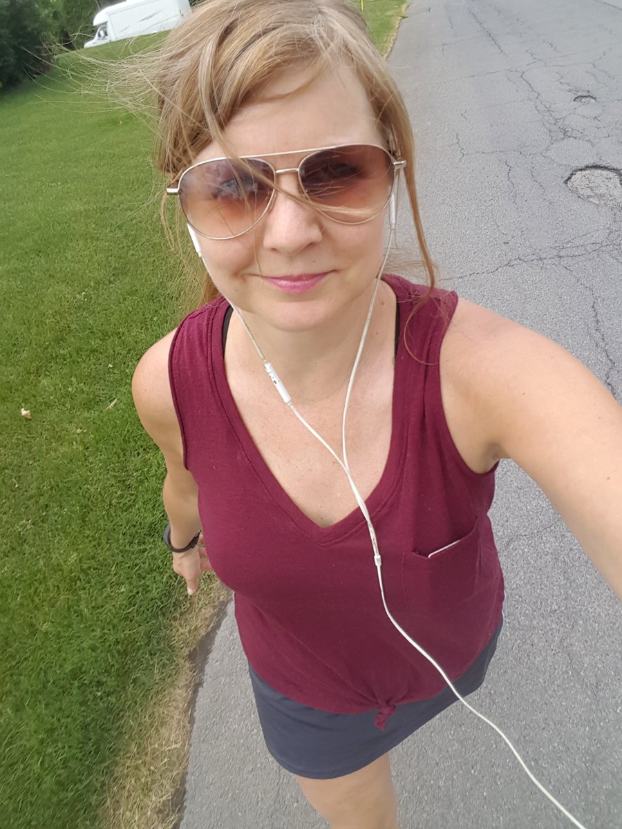 BrendaPeconie's tweet photo. #1 - another power walk today - #GalwayVirtualFieldWeek  #GoGold https://t.co/qFdM0LZstT