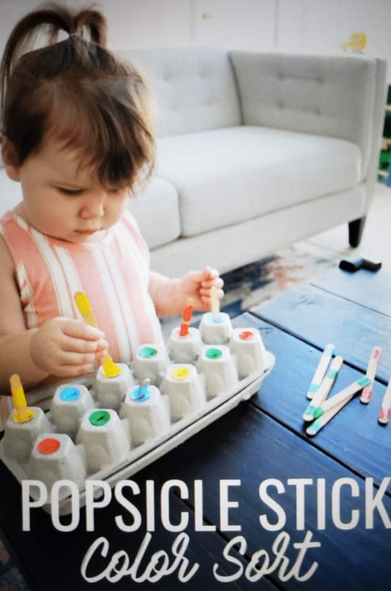 U46EarlyLearner's tweet photo. Here's a simple activity to work on fine motor skills, hand-eye coordination, and classification skills. #earlymath #playandexploration https://t.co/yMhAAdd6jX