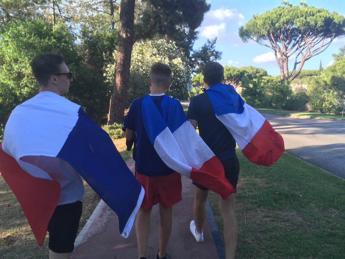 giffnockprimary's tweet photo. Throwback Thursday chez Sibille, that is important to my family was when France won the World Cup in July 2018. We had a French party, painted faces and had superhero capes. BRAVO BRAVO, ALLEZ LES BLEUS.⚽🏆🏆#GPSsports https://t.co/q4AdWKGQyi