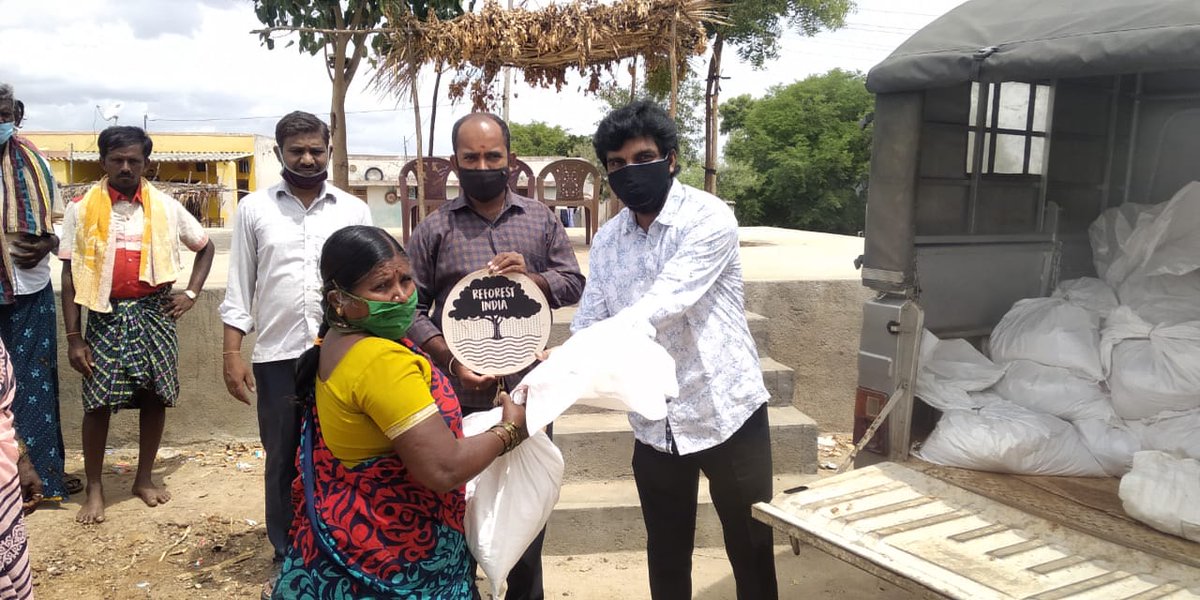 treesforfree's tweet photo. Reforest India, NGO partner of Cowin action network distributed 48 grocery kits from request ICAN 03150 to the villagers of Kilarlahalli, Doddaballapur Taluk. Cowin warriors Jafford &amp; Raghu did the distribution.  @indiacan2020 @SK1_SK1 @SimiMishraSM  @anushpam
@anand_chavan2of https://t.co/mRe48hqzVd