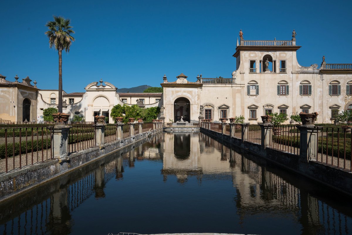 feelflorenceoff's tweet photo. #SestoFiorentino is just a stone's throw from Florence. Its historical heritage is still intact, starting with the Etruscans and ending with the manufacturing enterprise of the #RichardGinori factory, the Italian "queen" of porcelain.  #aroundflorence https://t.co/A2yksGpYmP