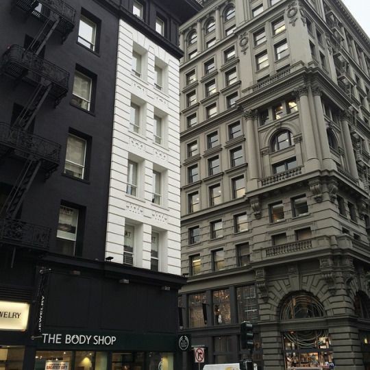 laurentculture's tweet image. well I'm a big city kind of girl