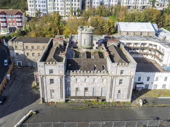 The owner of the Castle Mona has made a planning application to restore the Douglas landmark. buff.ly/3dTgKUt