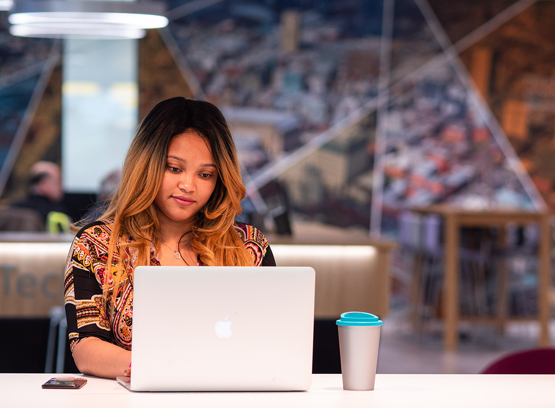 “I was really impressed by the people and what they were trying to do."

Find out how a trip to #HackTheNorth resulted in Fey joining <a href="/DWPDigital/">DWP Digital</a> 👉 bit.ly/3ffmEiL

#recruitment #TechJobs