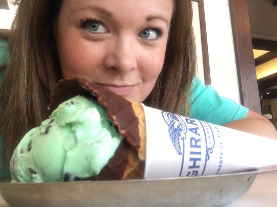 Ice cream selfie! #OwlBeSummerLivin <a href="/KISDMcElwain/">McElwain Elementary</a>