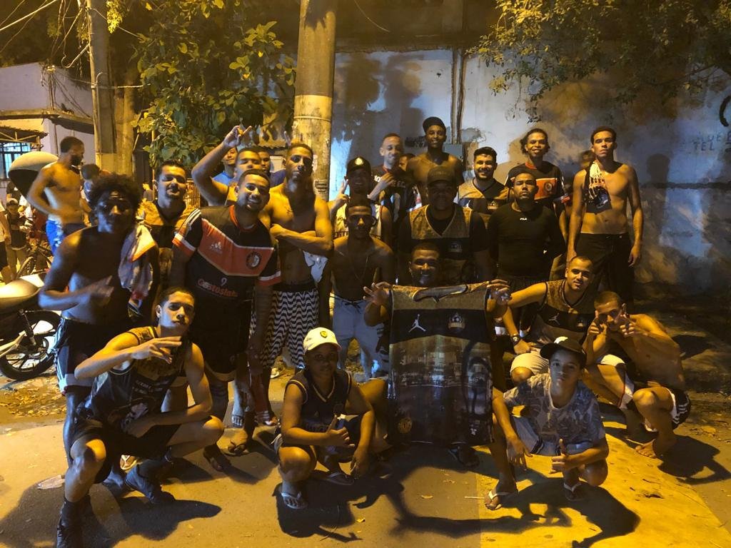 FcToke's tweet photo. Bom dia ...
Ontem tivemos um amistoso e a nossa volta depois dessa parada por causa da #Covid19...
O resultado todos VCS já sabem ....😁😁.
Tbm tivemos a estreia do nosso xerife...@Denner ...e do nosso atacante @Yuri https://t.co/k7dToEECoX