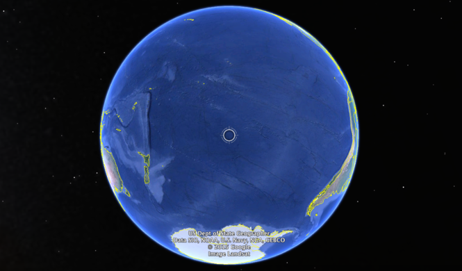 semestasains's tweet photo. POINT NEMO (foto 1), adalah sebuah titik di Samudera Pasifik yang merupakan titik yang paling "jauh kemana-mana".  Daratan terdekat berjarak 2688 km, Motu Nui (foto 2). https://t.co/SK71fET8Nc