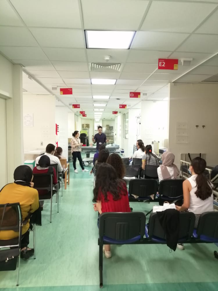 DAWSIM_AUBMC's tweet photo. This year, simulation is integrated in the upcoming interns’ orientation session. They got to experiment with intubation, defibrillation and a high fidelity simulation scenario.
 Now that's how you start off strong! 
#Simulation #medicine #education #science #healthcare #health https://t.co/bENhQOlQAK