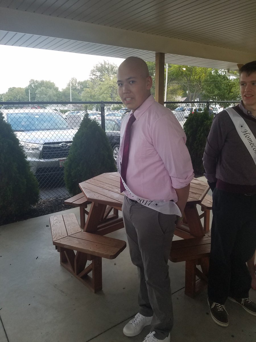 barhorsts1's tweet photo. 2 years without my best friend. Has definitely not gotten easier, but everyday we make progress. I love you brother and miss you so much #hwangstrongforever 💚💚💚 https://t.co/hCu8sR5KsD