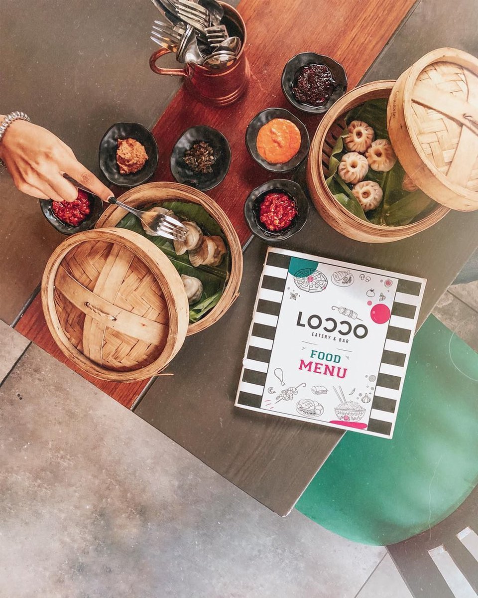 flatlayIndia's tweet photo. Friends who eat dumplings together stay together | Featured @ShanayaS_
#indianfood #indianfoodbloggers #incredibleindia #food #streetfood #sodelhi #foodtalkindia #mumbaifoodie #mumbaifood #delhifoodblogger #moodygrams #foodie #foodphotography #foodstyling #foodporn #delicious https://t.co/v86Sth4UHP
