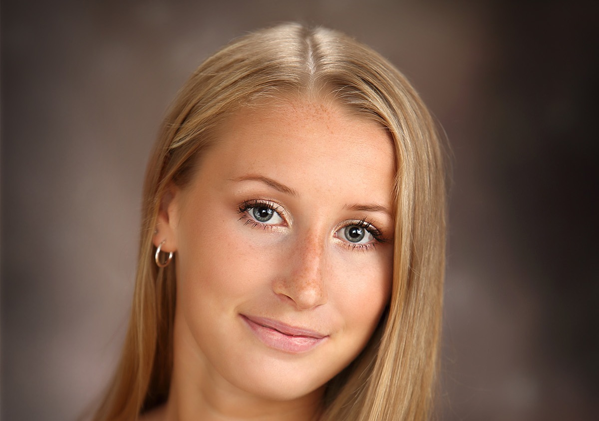 Meet Pulaski girls' soccer player Vanessa Grunwald in this week's Nicolet National Bank Senior Spotlight. 
gopresstimes.com/2020/06/09/nic…