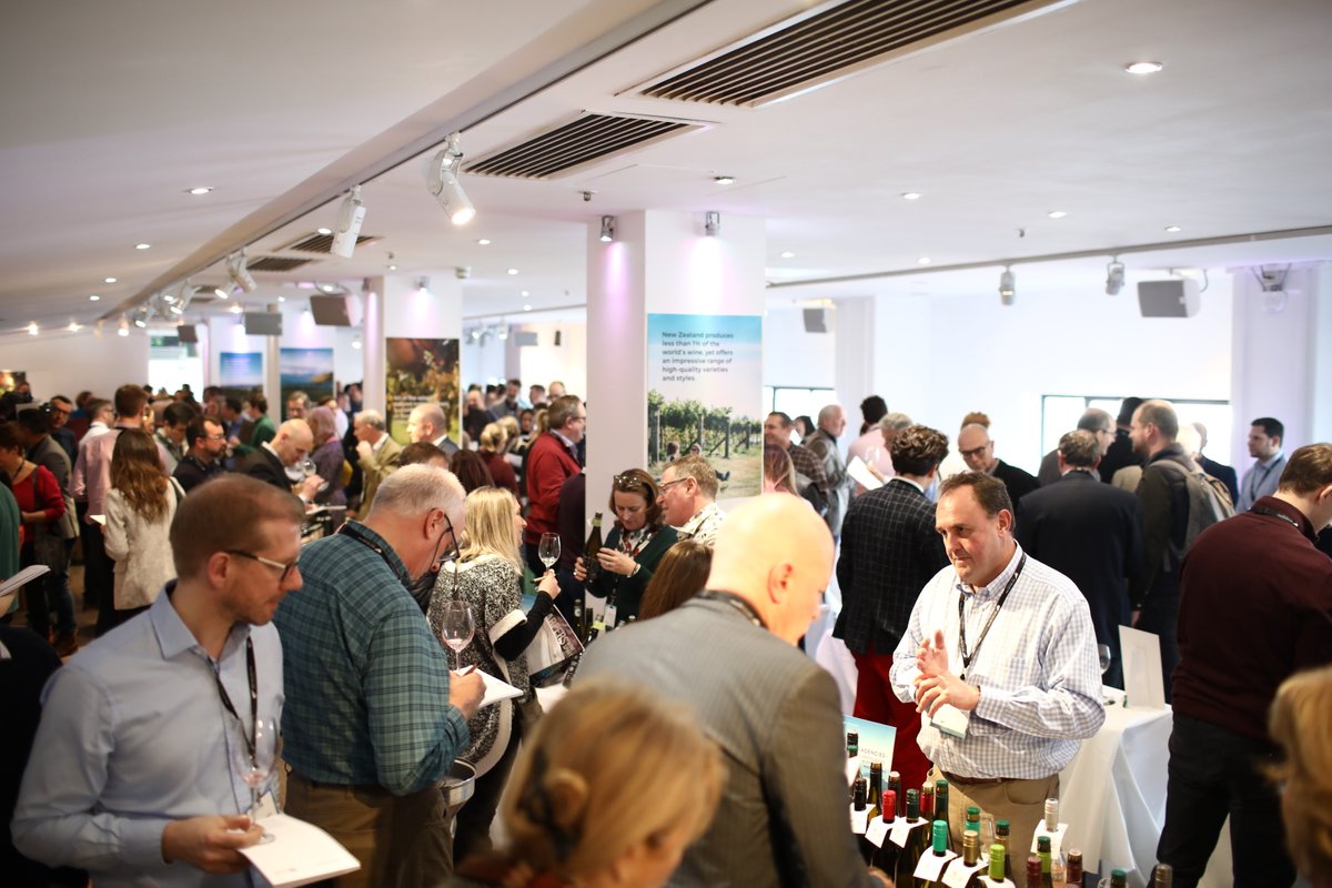 New Zealand Wine Europe tweet media