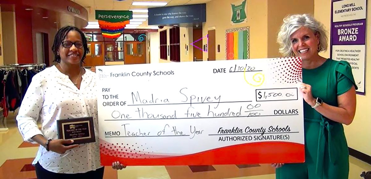 BulldogsBMS's tweet photo. Franklin County Schools Teacher of the Year is a Bulldog! #BMS #Bulldogs #relationshipsmatter #Spivey https://t.co/MNJUL4T3IR