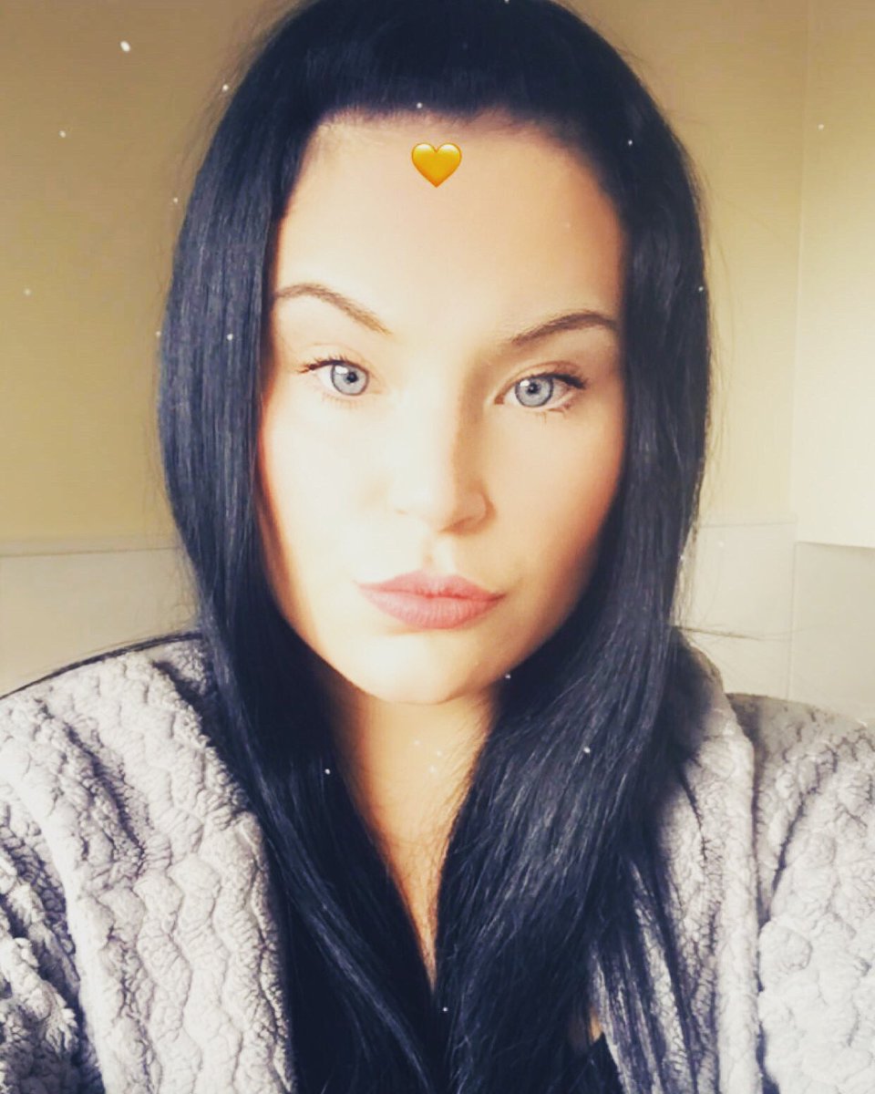 MissSuperior1's tweet photo. Serve your Queen 👑 https://t.co/yHwpu0IyjV