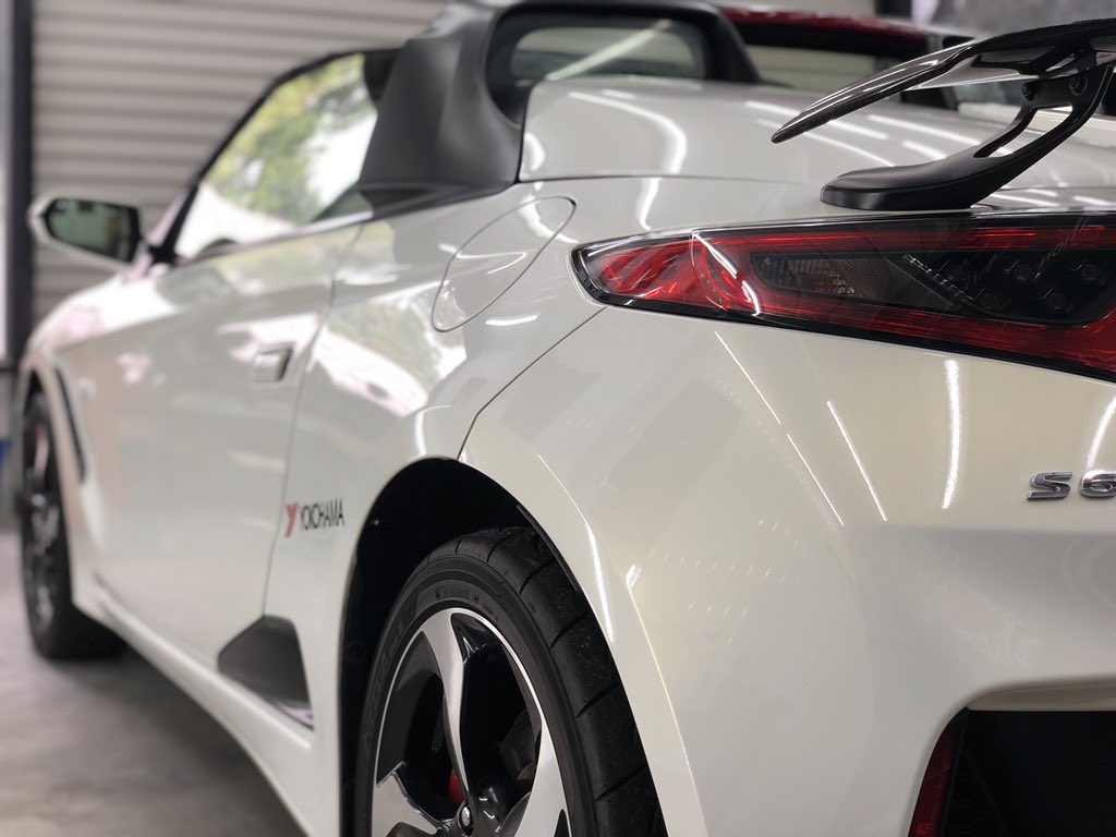 TsemachA's tweet photo. A Japanese in for a Singaporean treatment by A Sri Lankan .... Honda S660 Nano Graphene Coated By The Detail Studio. 

#nanographene #coatings #honda #s660 #hondalover #hondaclub #srilanka #colombo #autodetailing #ceramic #ceramiccoating https://t.co/55Hf2zdLUn