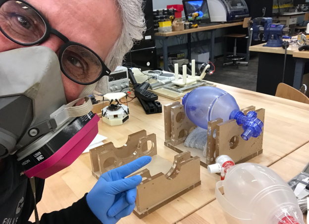 FullSail's tweet photo. Simulation and Visualization Course Director Pat Starace's StarVent single cam ventilator fabrication covered by @make. #FullSail #SimViz
π
https://t.co/Gxg2dvj4UU https://t.co/RvigaC97ap