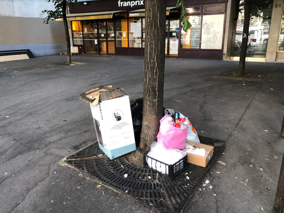 datirachida's tweet photo. 🧹Notre première mesure d'urgence sera de rétablir la #propreté à #Paris ! Nous rendrons à Paris son rayonnement mondial en réorganisant la Direction de la propreté avec un #servicecontinu 7 jours/7 et 24 heures/24.
👇
https://t.co/siUzUYEK5v
#DatiPourParis https://t.co/u5kX1ZwK0C