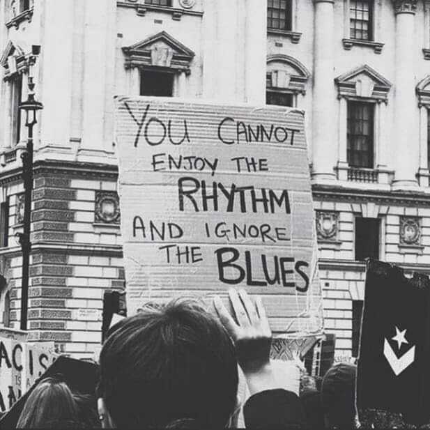 It's sad that this still needs to be said. 
BLACK LIVES MATTER!!! 💖