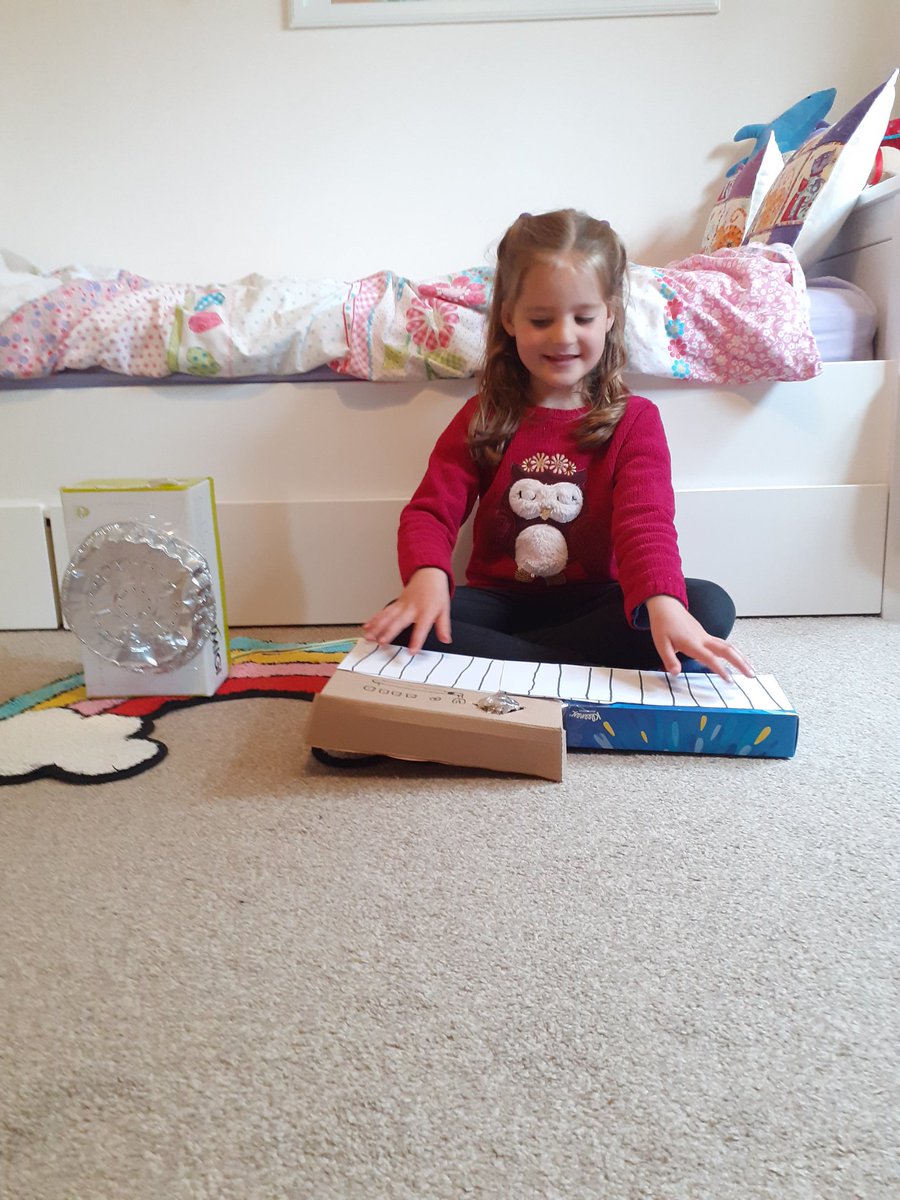 GuyAspin's tweet photo. @MWISClass7 Here's Alice with her keyboard and speaker https://t.co/hwOk0TEDwW