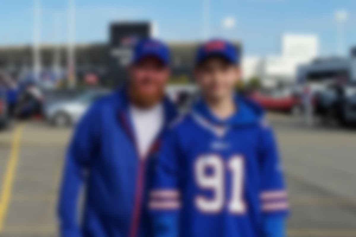 ehizzle8's tweet photo. Please if there's anything you can do to support, or even just share it would mean the world to me: https://t.co/VKeJvi6yaf @gofundme https://t.co/bTPA4nVYxJ