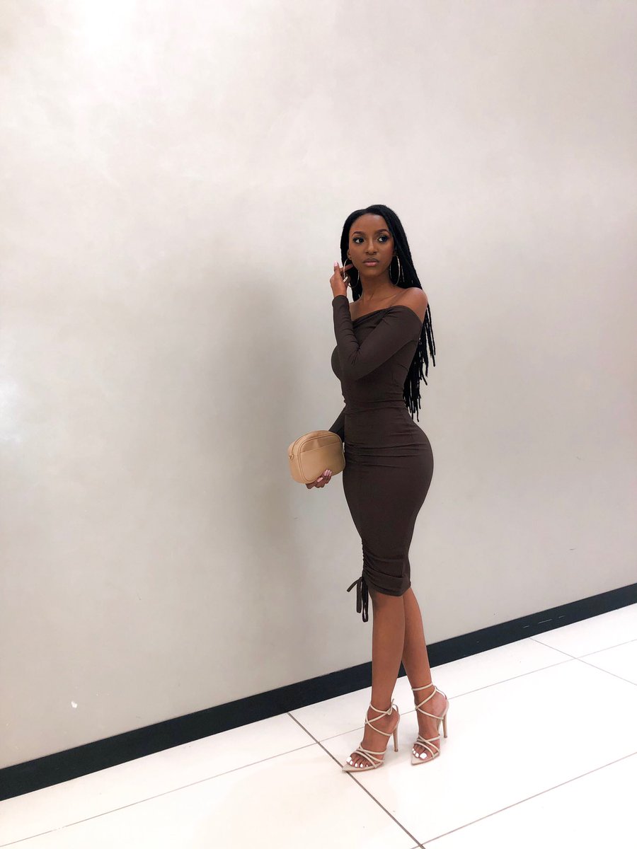 malusi_February's tweet photo. I hope this is our #MissSA2020

Congratulations @keamoko for Top 35🚀 https://t.co/1OiAy8EeIo