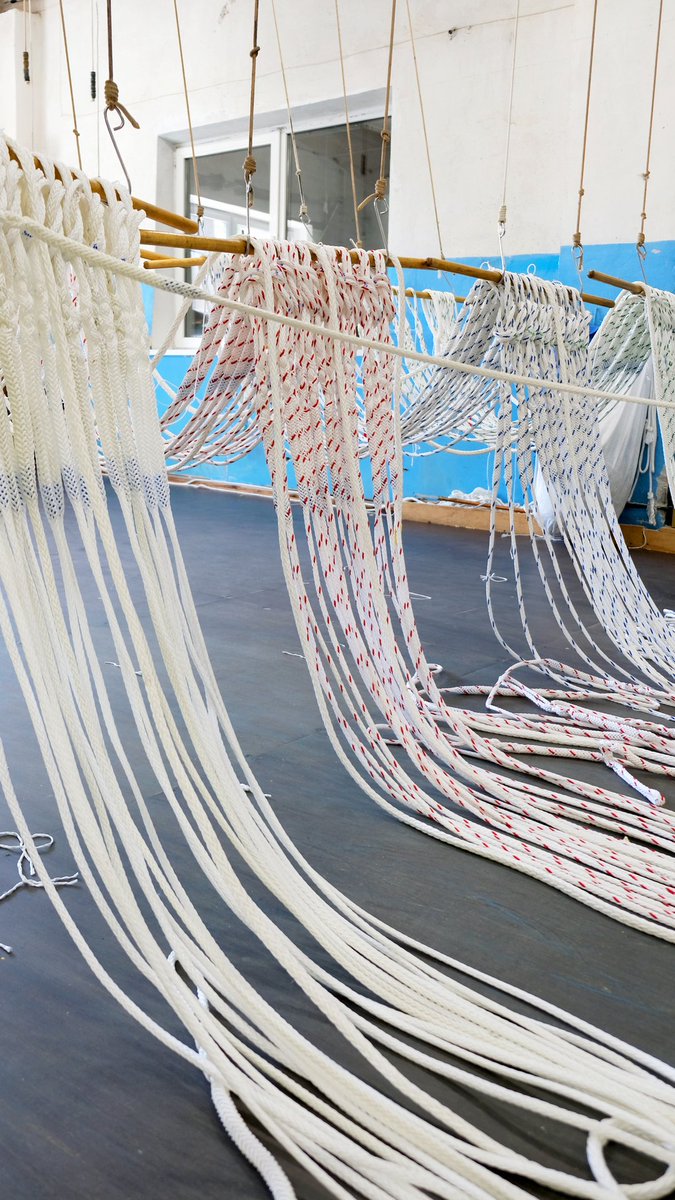 FisheringS's tweet photo. We are very happy that the first FS gear was supplied to the Norwegian fleet!
#Atlantica-970 diamond mesh #trawl with 4-panel belly was shipped to the Norwegian factory #trawler Atlantic Start (4.500hp, 90t/day) to fish saithe in North Atlantic. https://t.co/gPNNKydRYb