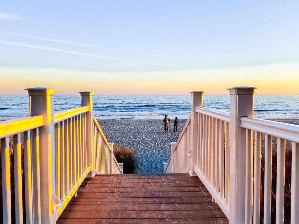 clubwyndham's tweet photo. Where is the bridge to your next vacation leading you?
📸: stewartbuzz at Club Wyndham Ocean Boulevard https://t.co/nTYB7LL2eK