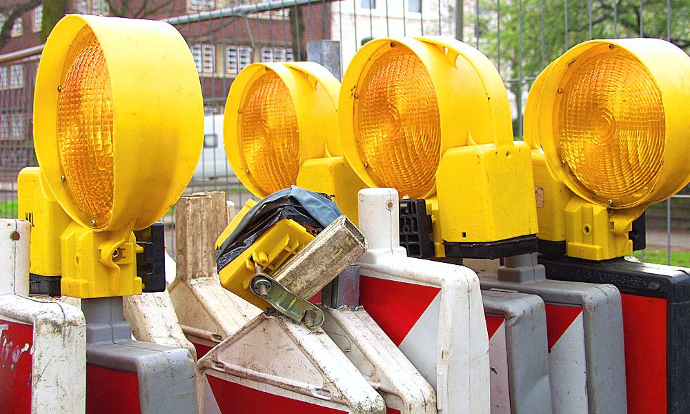 StadtFloeha's tweet photo. Baubeginn für Instandsetzung der Dr.-K.-Fischer Straße am 22. Juni. https://t.co/az8qNIKyQU https://t.co/zxhoh9BEfI