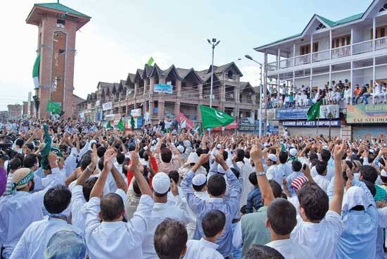 sy3d_danish's tweet photo. #neverforget2010
#TufailMattoo
#FreeKashmir https://t.co/dHD7uFX9RD
