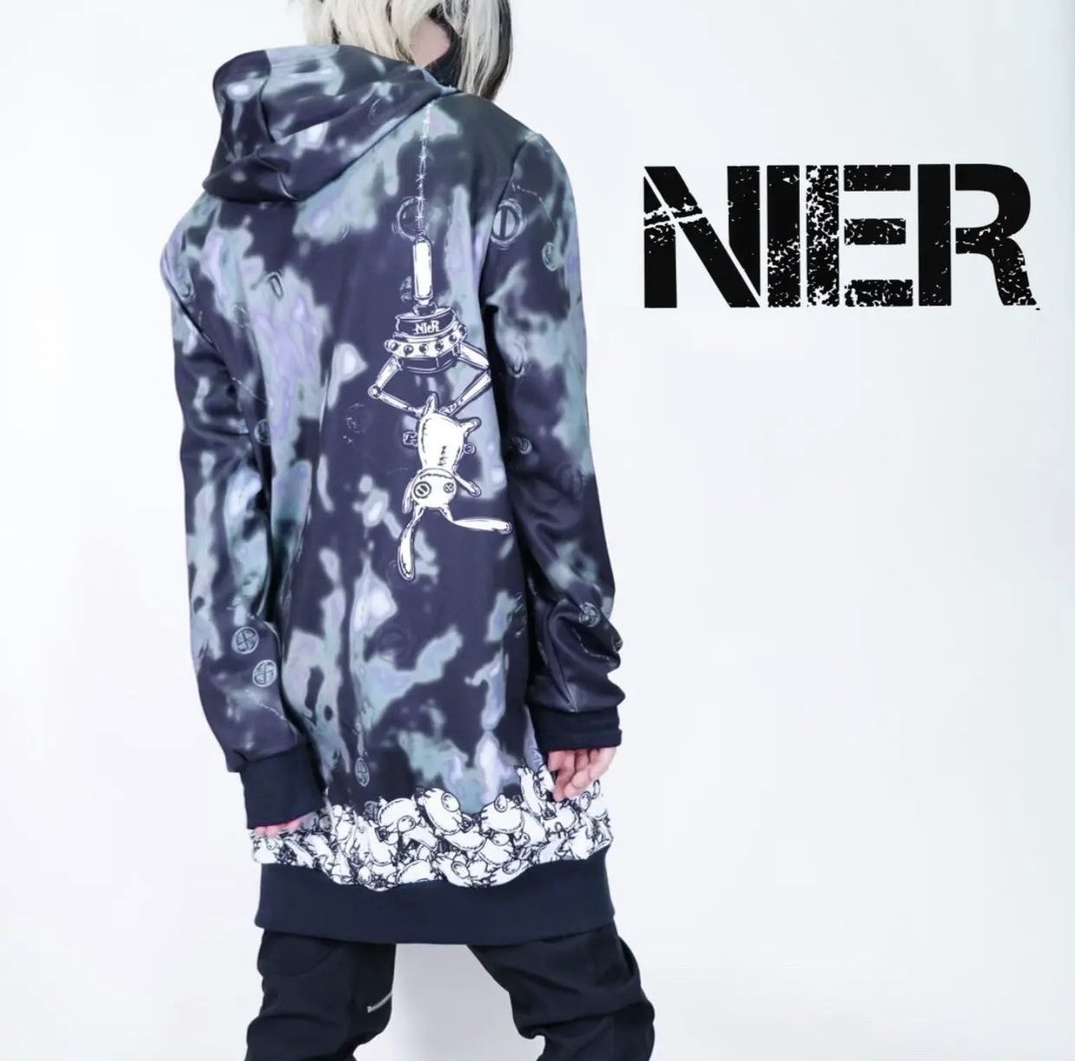 NieR_tokyo's tweet photo. 🎁本日〆切プレゼント企画🎁

こちらの当店オリジナル商品を

🎊4名様にプレゼント🎊

ユニセックスアイテムです🐰

◼応募方法
フォロー(@NieR_tokyo) &amp; RT
◼締切〆  本日24時

※鍵垢の方も対象内です。

是非ご参加ください🙇‍♂️🙇‍♀️ https://t.co/pzphrB3vAc