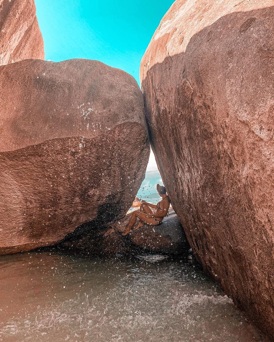 BritishVirginIs's tweet photo. Find new adventures when you can. Travel the world when you can. Visit #OURBVI paradise when you can. βπππ»π¬
πΈ : _tinatinci_life_is_a_journey_ (IG)
#bvi #britishvirginislands #natureslittlesecrets #virgingorda #thebaths #devilsbay #photooftheday #travel #travelthursdays https://t.co/p4uPOAbdVW