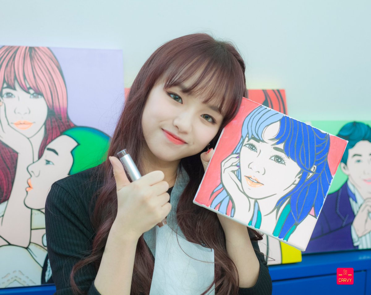 Saturday_Carvy's tweet photo. 191020 메이크스타 세러데이 아연

#세러데이 #Saturday
#아연 #Ayeon
#메이크스타 #Makestar
@saturday718 https://t.co/o8HEhUmOz6