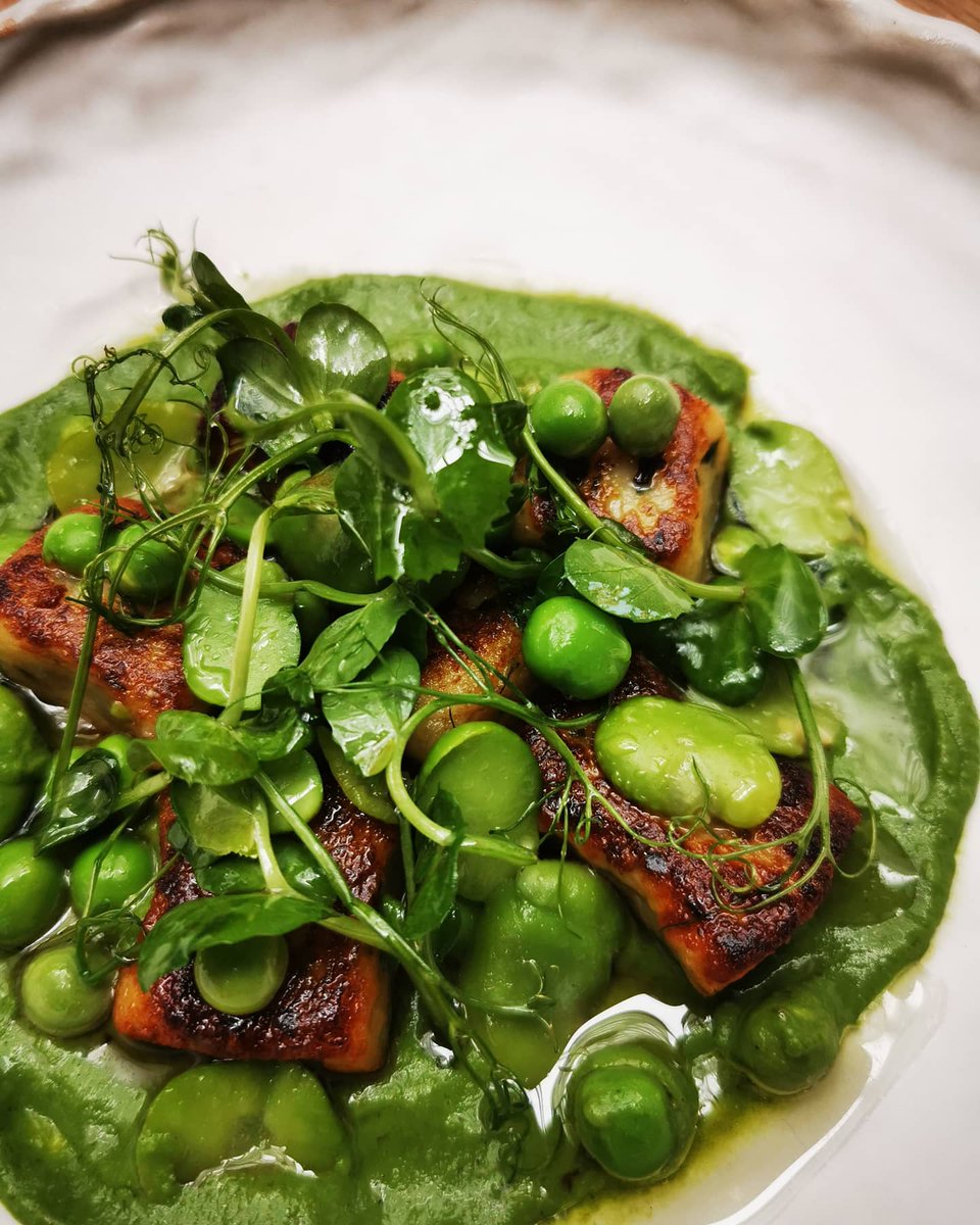 alltawinebar's tweet photo. Pork neck ragu, rigatoni, spring greens and chimichurri.
Ballymakenny and Gubbeen gnocchi, peas and broad beans.
For those cooking #alltabox this weekend we hope you enjoy.
#allta https://t.co/hKopbcV5wb