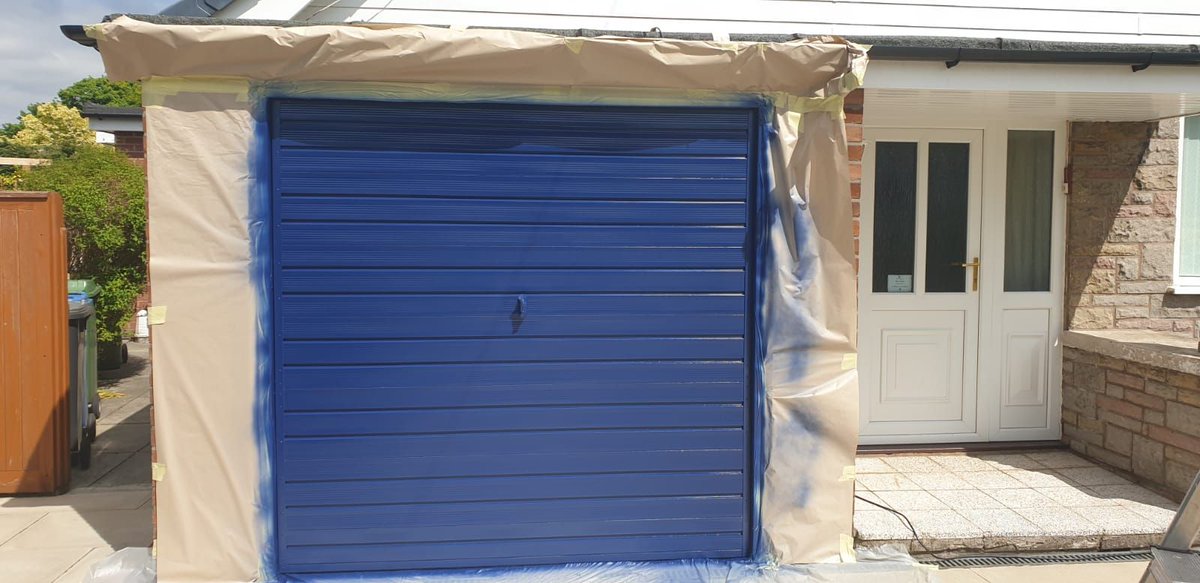 MagicNickRepair's tweet image. We gave the front of this property a whole new look with our UPVC Spraying service. We love the pop of colour!

Get in touch today: ⠀
📧magicnick.repair@gmail.com⠀⠀
📞07925768534⠀⠀
buff.ly/2Q0vaIy