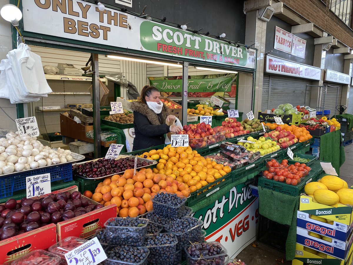 shaffaqmohd's tweet photo. Visited the local food market, opening up after the Covid 19 Lockdown. Really important to support our local business as they open up, our local independent retailers have a been a lifeline to many during the shutdown. I hope local residents will remember these shops &amp; businesses https://t.co/em6ATqJ2LA