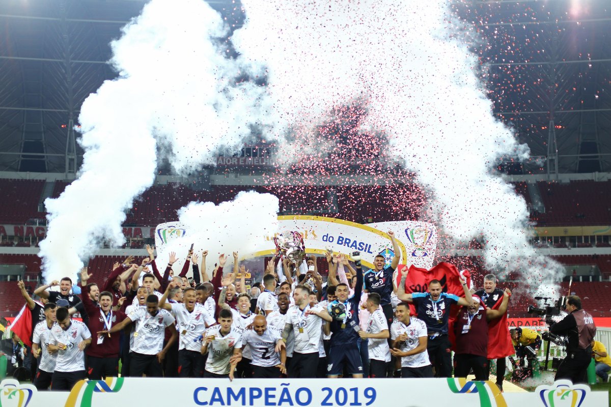 portaldatorcida's tweet photo. O início de um sonho // Deu tudo certo

🏆 @AthleticoPR 

📸: Staff Images

#CopaContinentalDoBrasil https://t.co/O9jWqhPguP