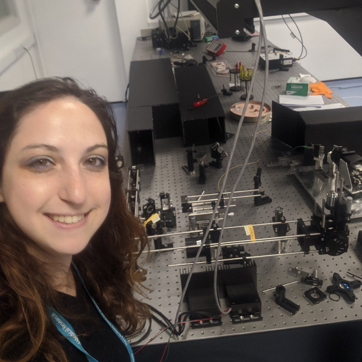 G_Untracht's tweet photo. It feels great to be back in the lab @UniOfSurrey for the first time in three months! #phdlife #optics #scienceinthetimeofcovid https://t.co/1tlxTpwgo6