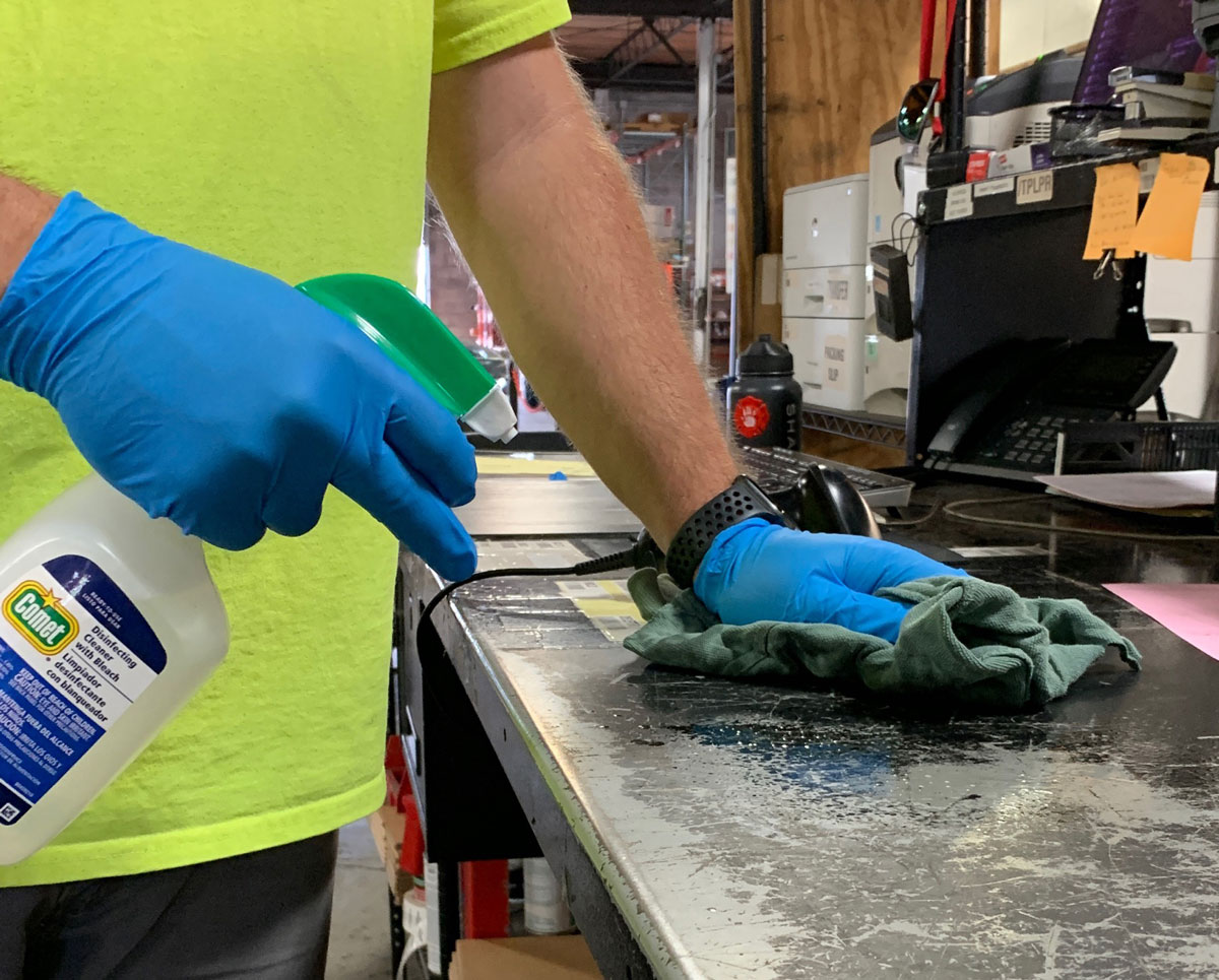pi_supply's tweet photo. Ramping back up? Stay ahead of the demand by placing your orders now.

Installment No. 9 of our “Stop the Spread” series – Return to Work: Going from a Skeleton Crew to a Full Site
https://t.co/JxbANQj9Av

#covid19 #construction #safety #supplychain #distributor #returntowork https://t.co/fupHptUV2V